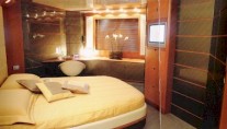 Les-A - Master Cabin